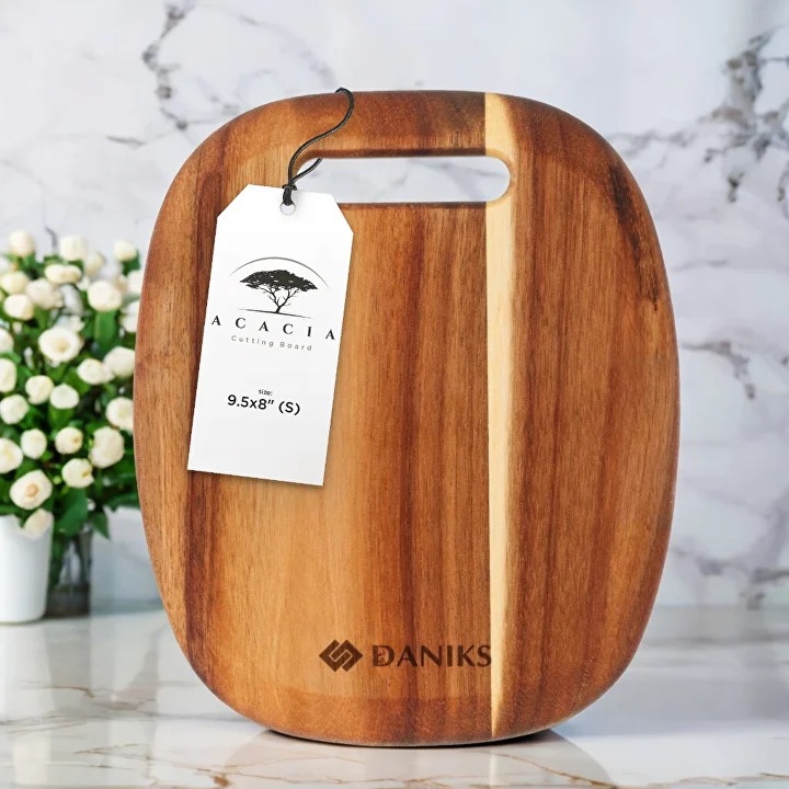 Kleines Akazienholzbrett